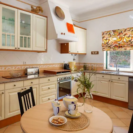 Riverside Villa Silves